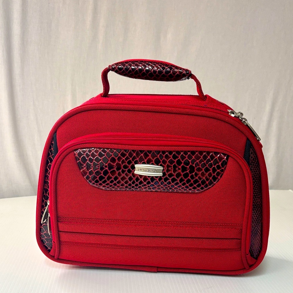 Pierre Cardin Elegant Red Travel / Cosmetic Bag